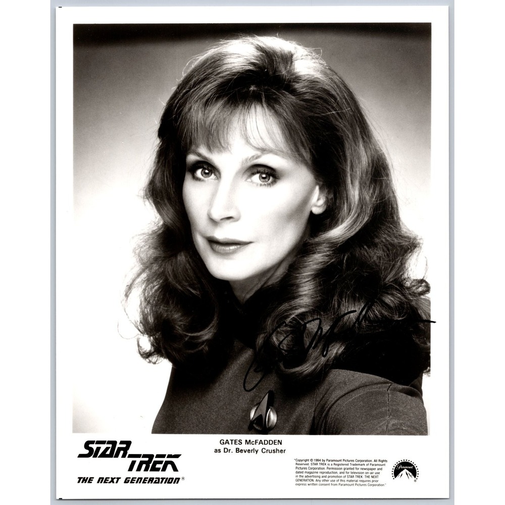 Gates McFadden Autograph Star Trek TNG Dr. Beverly Crusher 1994 Photo 8x10